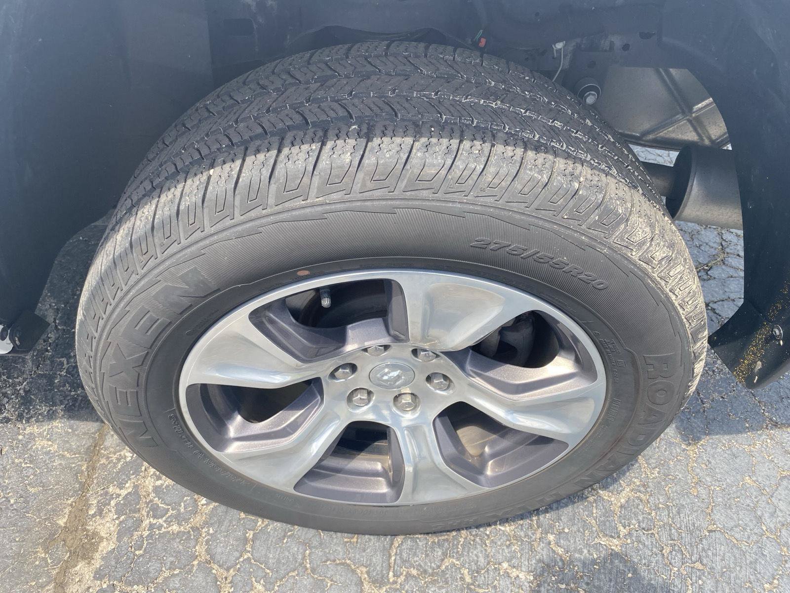 Used 2023 RAM 1500 Laramie AWD/4WD image 45