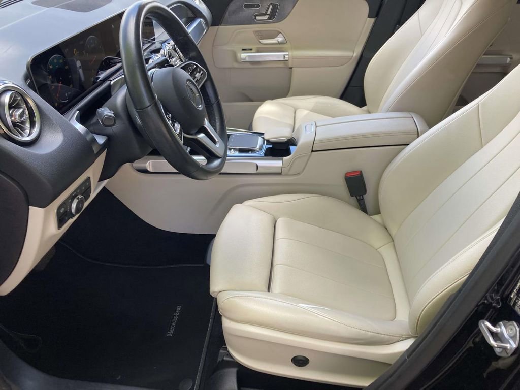Used 2020 Mercedes-Benz GLB 250 image 12