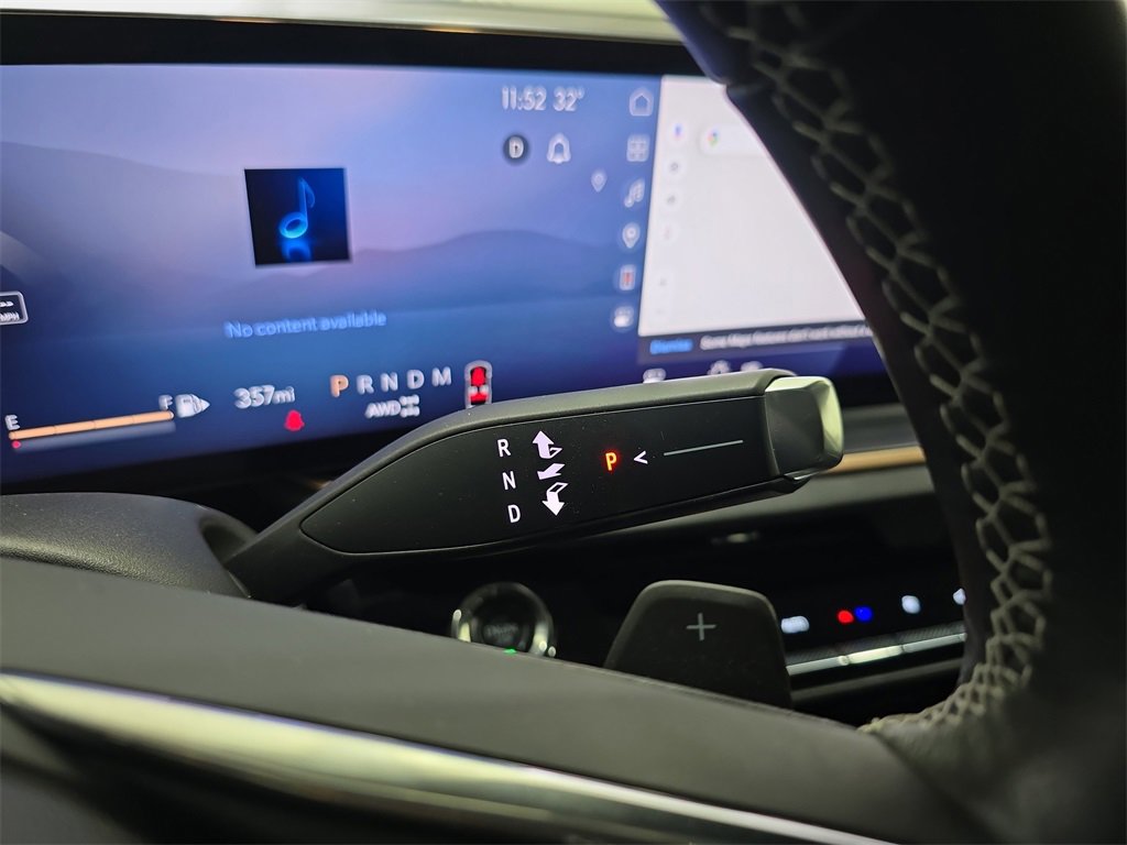 Used 2024 Buick Envision Sport Touring image 25