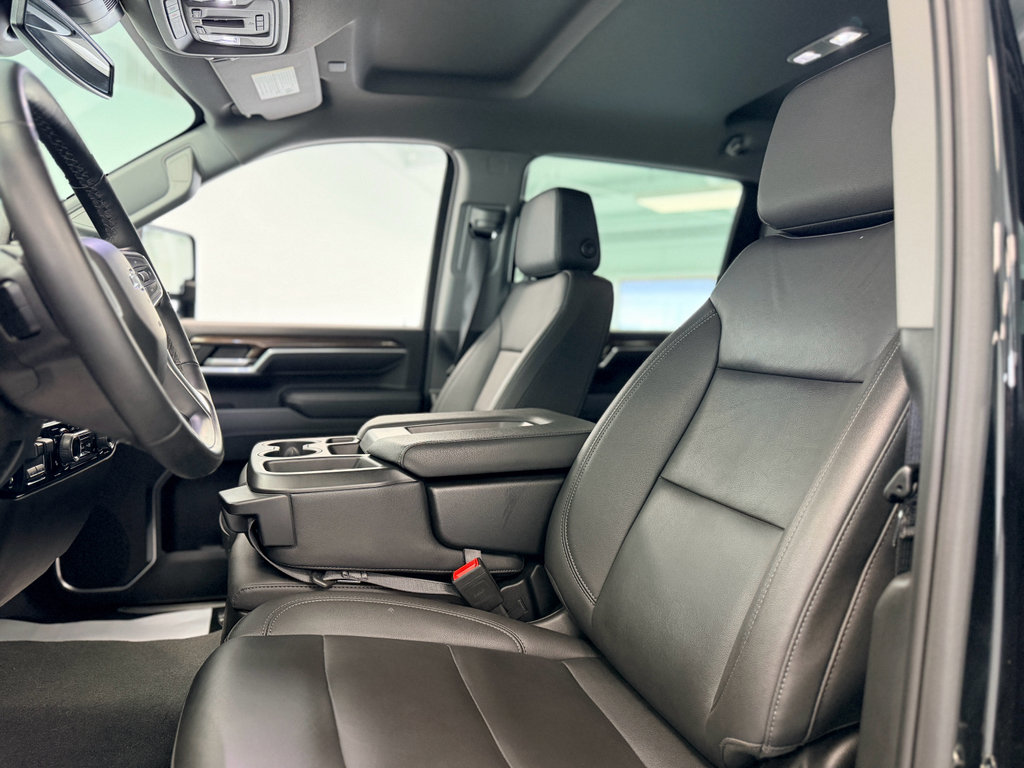 Used 2024 Chevrolet Silverado 2500 LT w/ Midnight Edition image 14