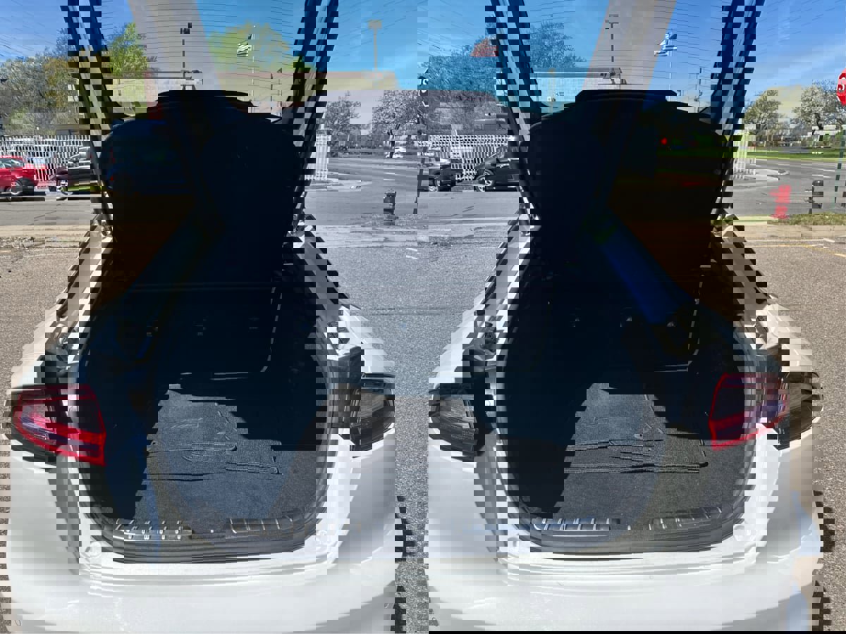 Used 2019 Kia Stinger GT2 image 13