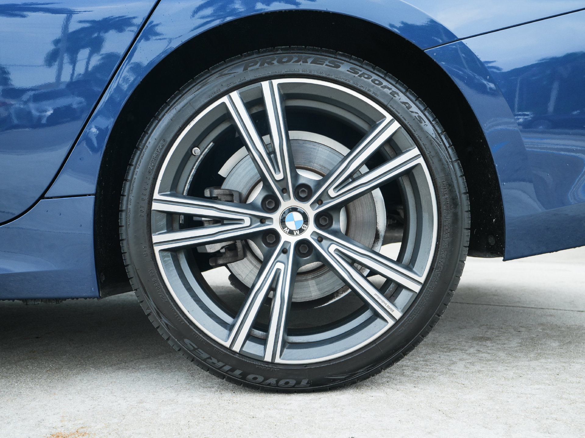 Used 2024 BMW 330i Sedan w/ Convenience Package RWD image 36