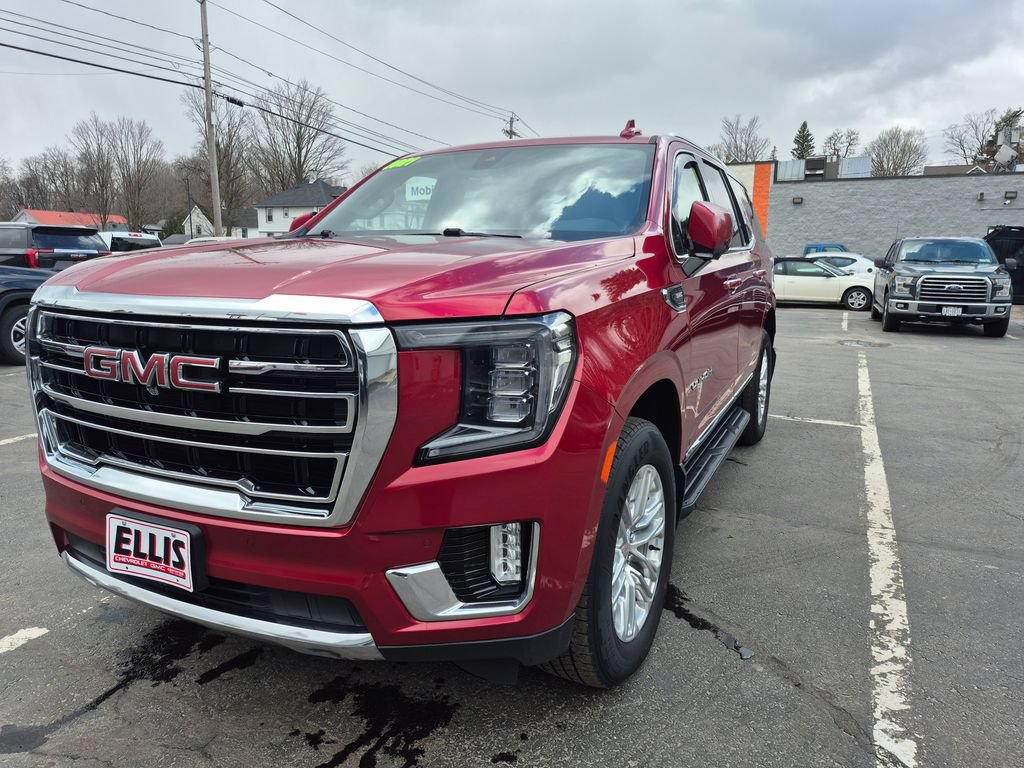 Certified 2021 GMC Yukon SLT w/ SLT Luxury Package AWD/4WD image 2