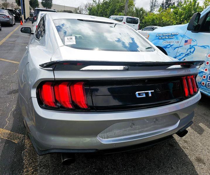 Used 2019 Ford Mustang GT Premium image 4