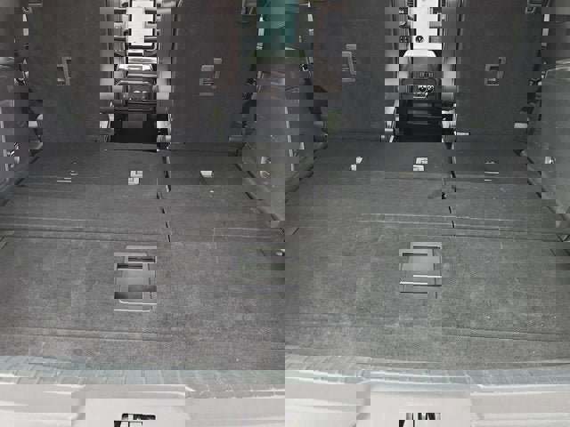 Used 2023 Ford Expedition Platinum image 17