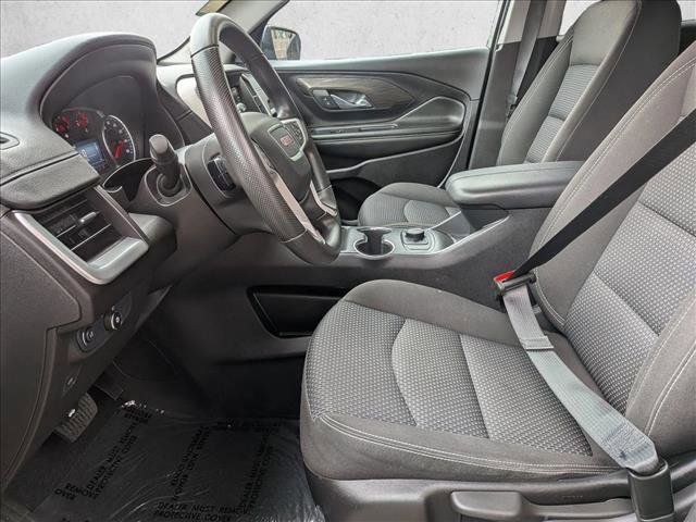 Used 2024 GMC Terrain SLE image 11