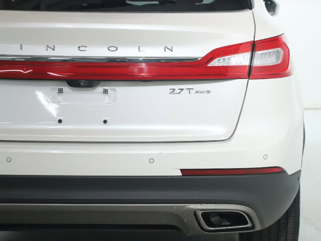 Used 2017 Lincoln MKX Reserve w/ Driver Assistance Package AWD/4WD image 46