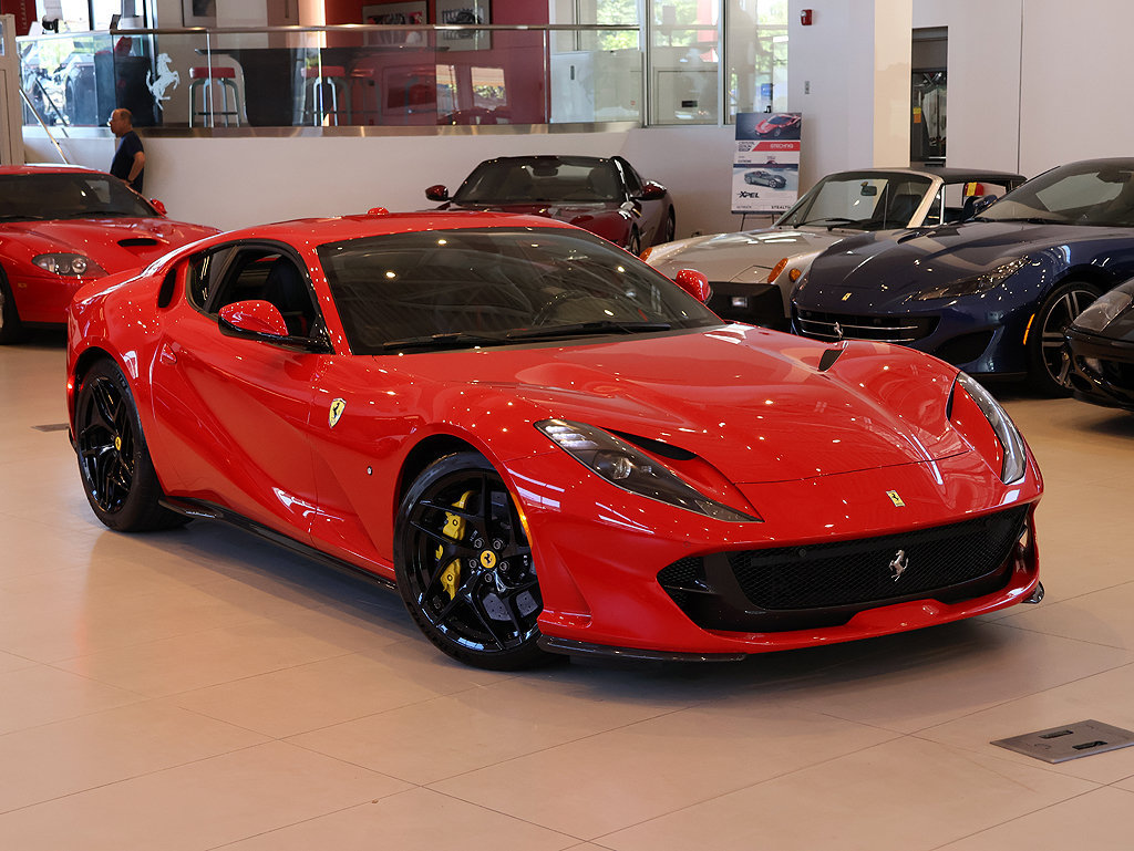 Certified 2018 Ferrari 812 Superfast RWD image 7