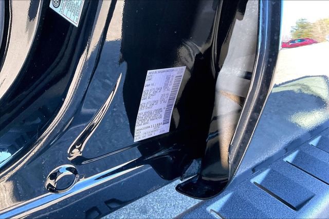 Used 2024 Nissan Titan PRO-4X w/ Pro-4x Utility Package image 14