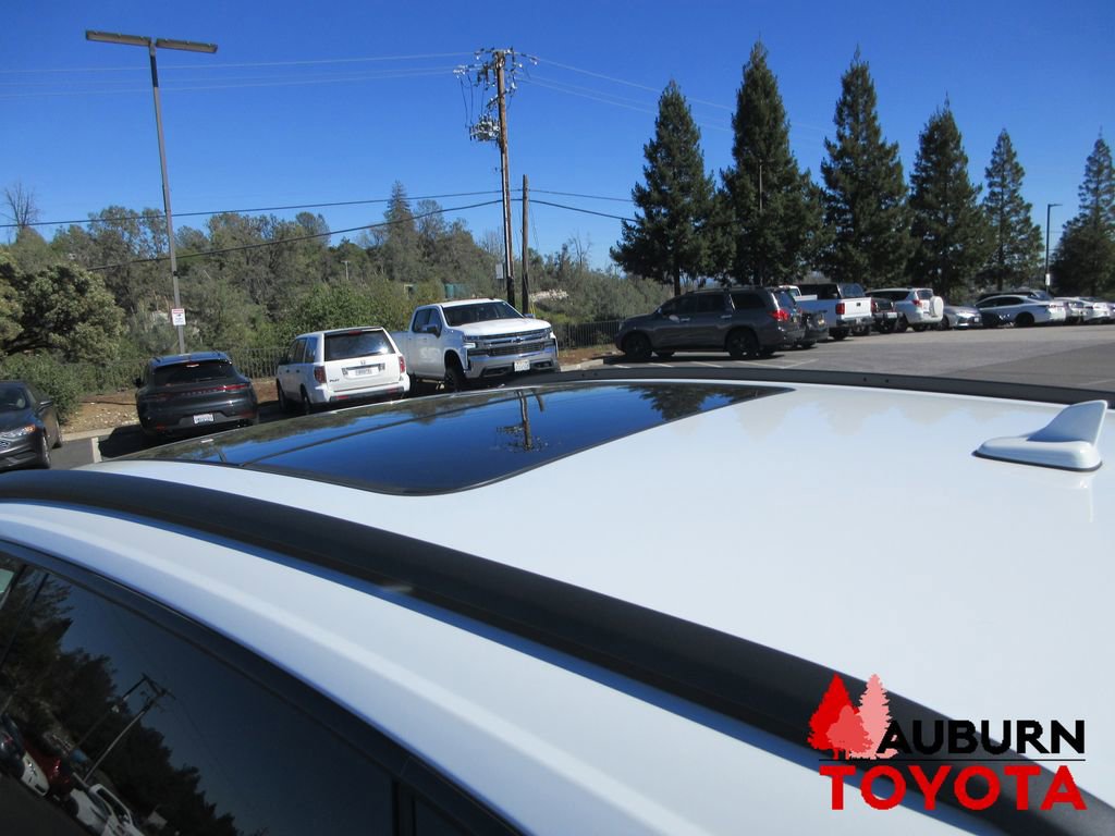 Used 2022 Audi Q8 Premium Plus image 9