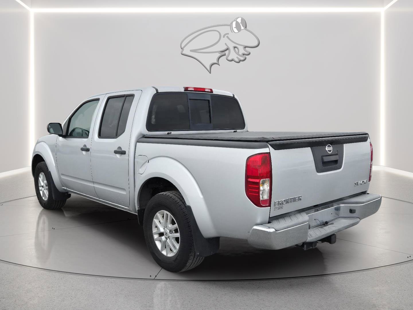 Used 2016 Nissan Frontier SV image 7