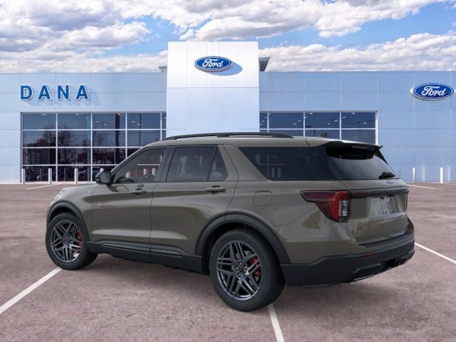 New 2026 Ford Explorer ST-Line w/ ST-Line Street Pack AWD/4WD image 4