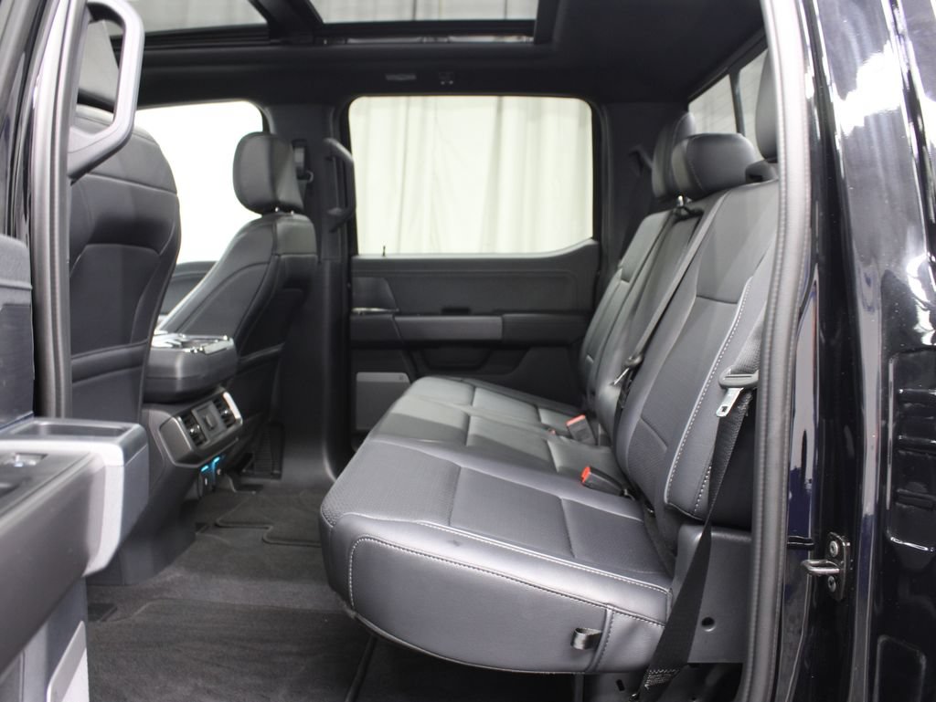 Used 2025 Ford F150 Lariat AWD/4WD image 17