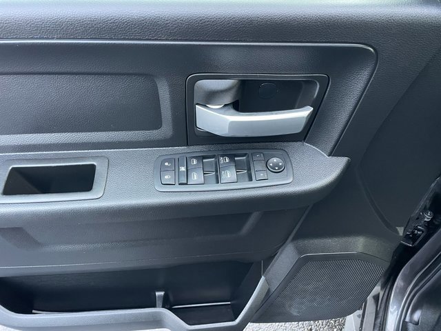 Used 2019 RAM 3500 Tradesman image 13