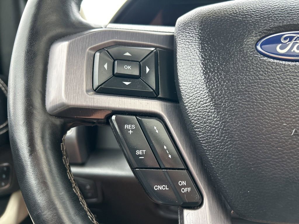 Used 2020 Ford Expedition Platinum image 25