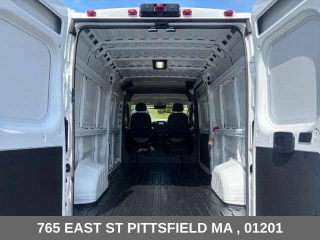 Used 2026 RAM ProMaster 2500 w/ Convenience Group FWD image 13