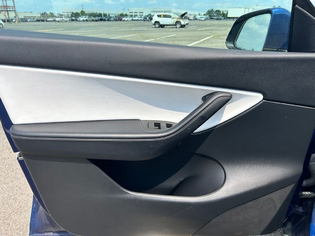 Used 2021 Tesla Model Y Performance AWD/4WD image 20