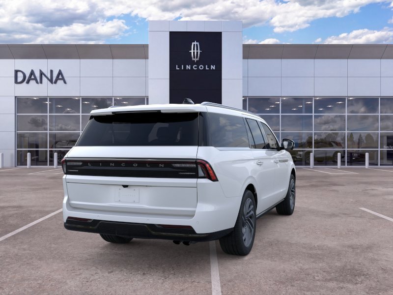 New 2026 Lincoln Navigator L Reserve AWD/4WD image 8