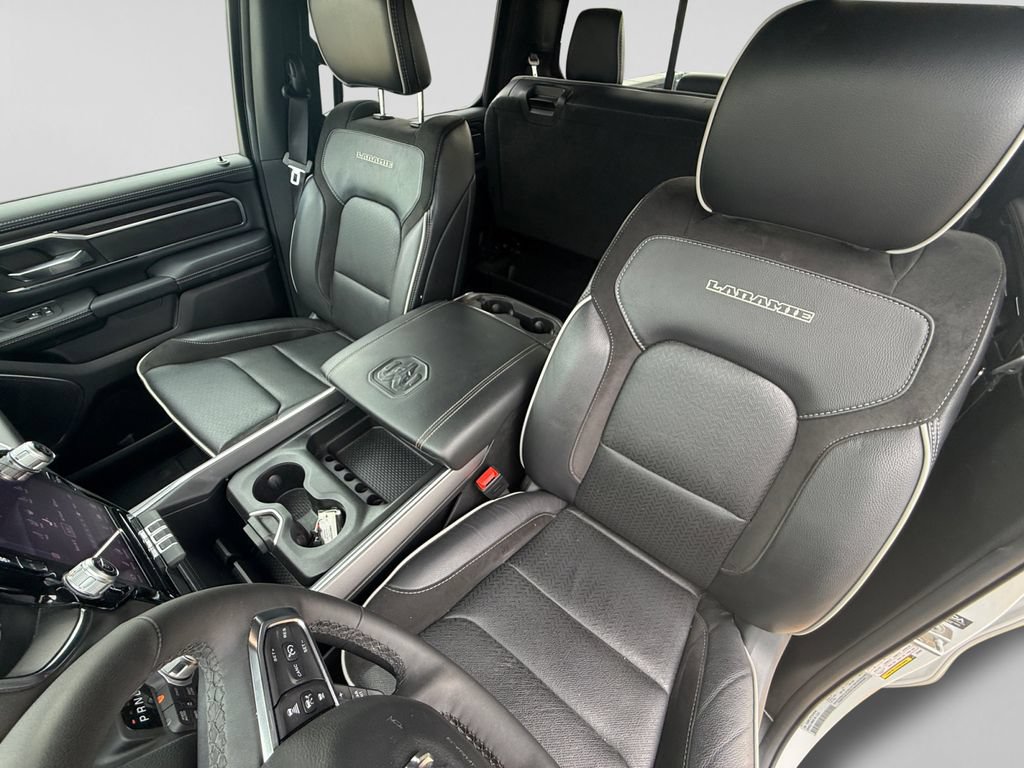 Used 2026 RAM 1500 Laramie AWD/4WD image 23