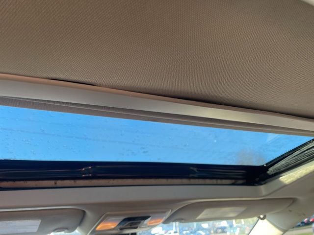 Used 2020 Toyota Sienna XLE image 19