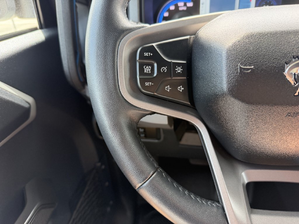 Used 2024 Ford Bronco Black Diamond AWD/4WD image 16