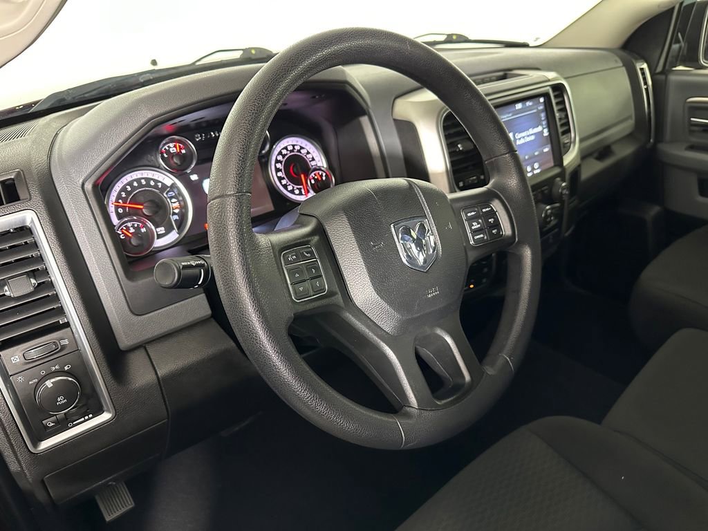 Used 2020 RAM 1500 Classic Warlock w/ Electronics Group image 11