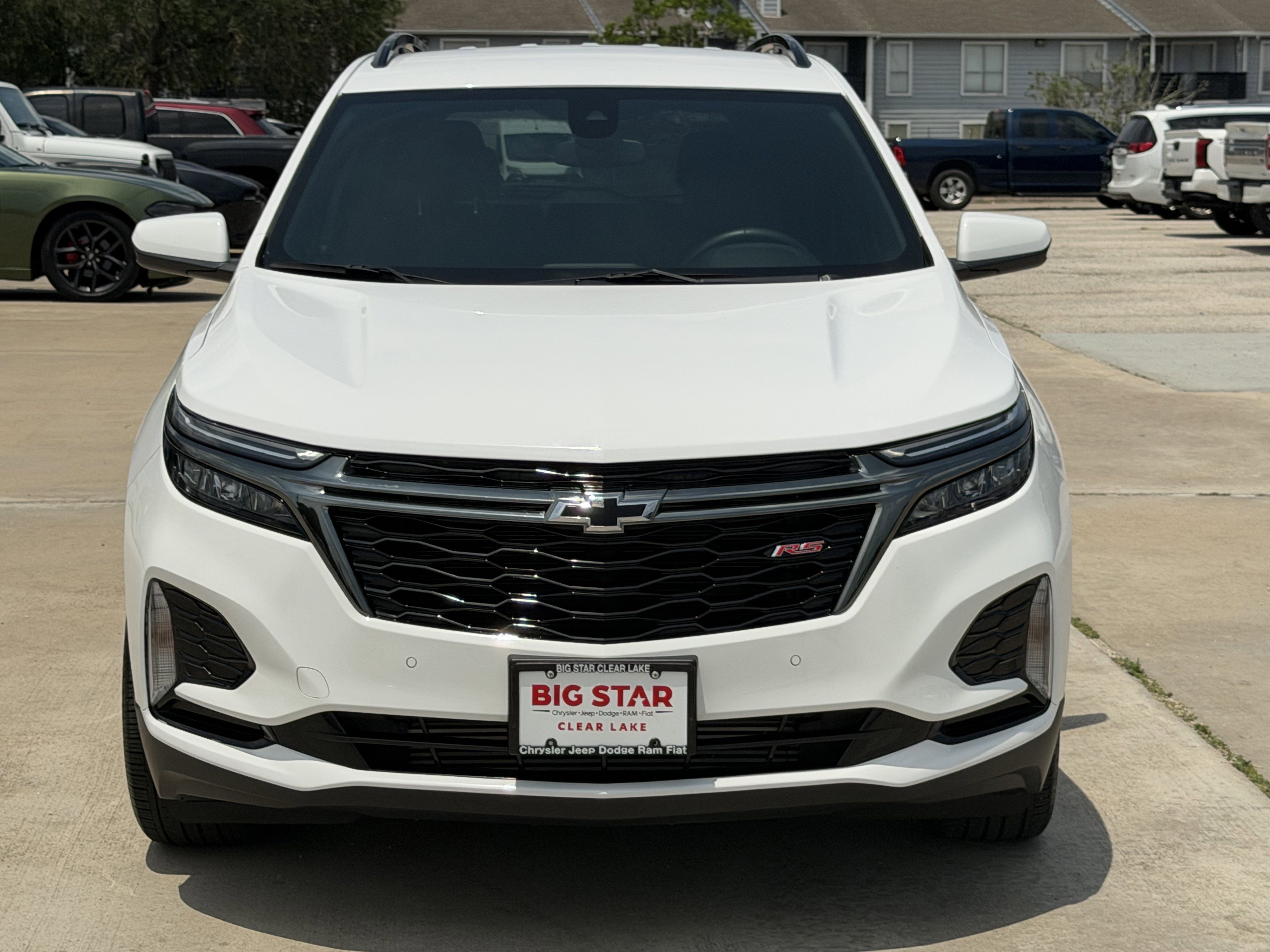 Used 2023 Chevrolet Equinox RS w/ LPO, Floor Liner Package FWD image 7
