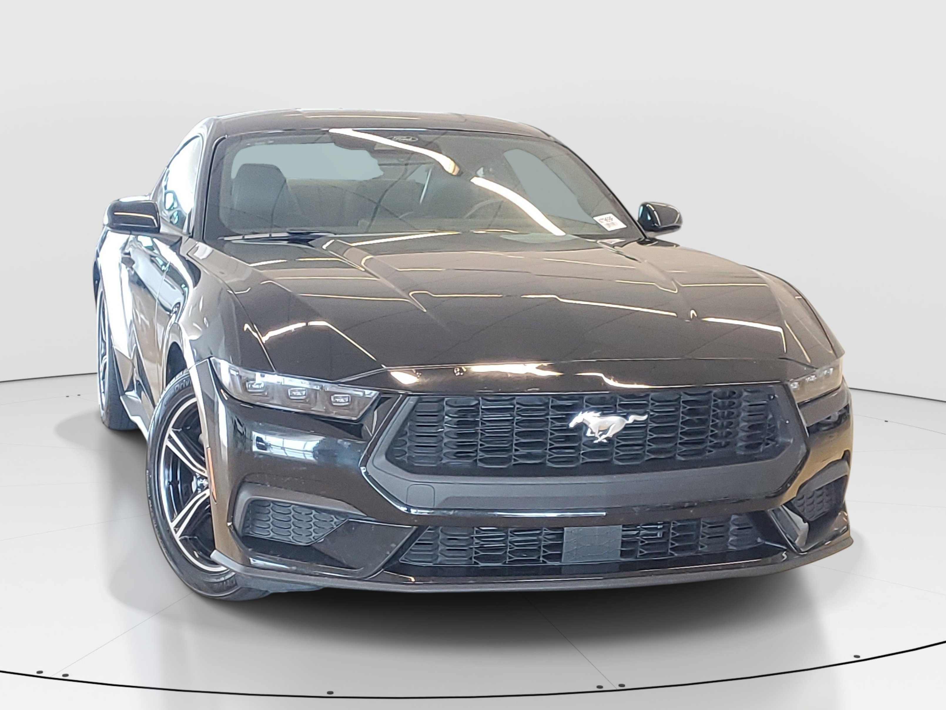 Used 2025 Ford Mustang Premium RWD image 2