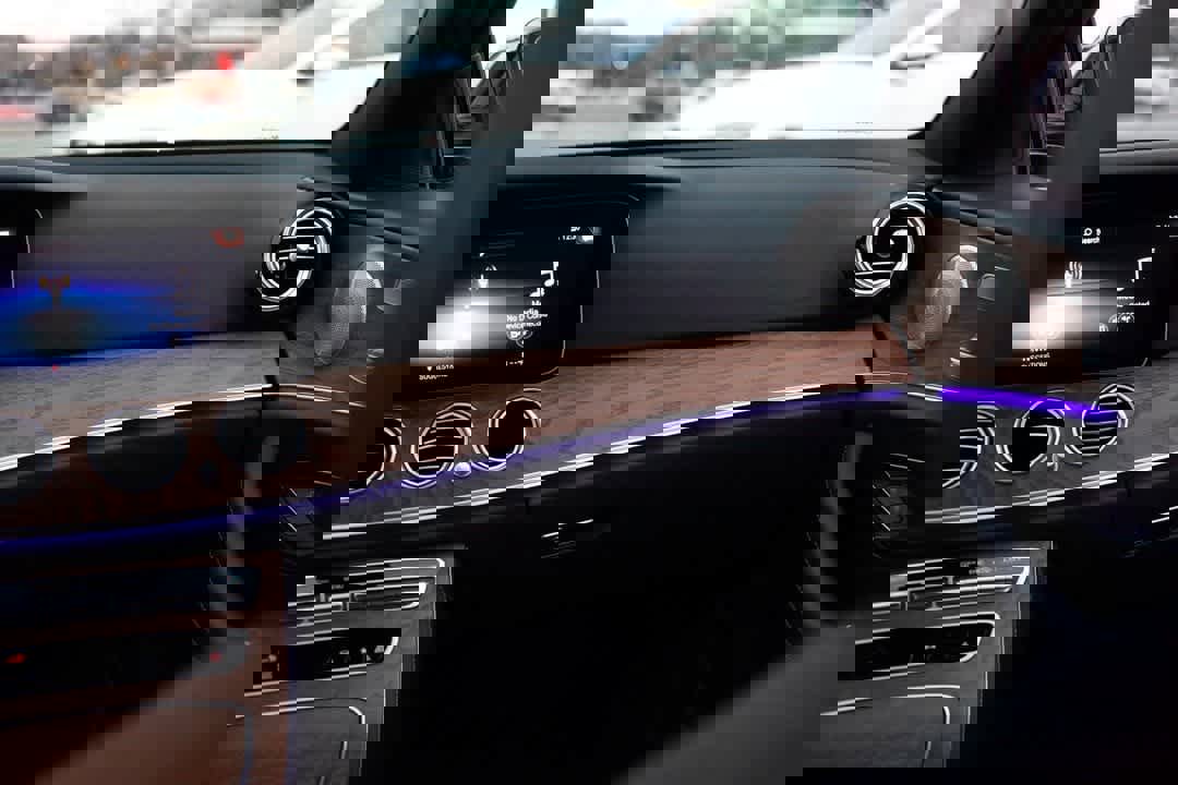 Certified 2022 Mercedes-Benz E 350 4MATIC Sedan image 26