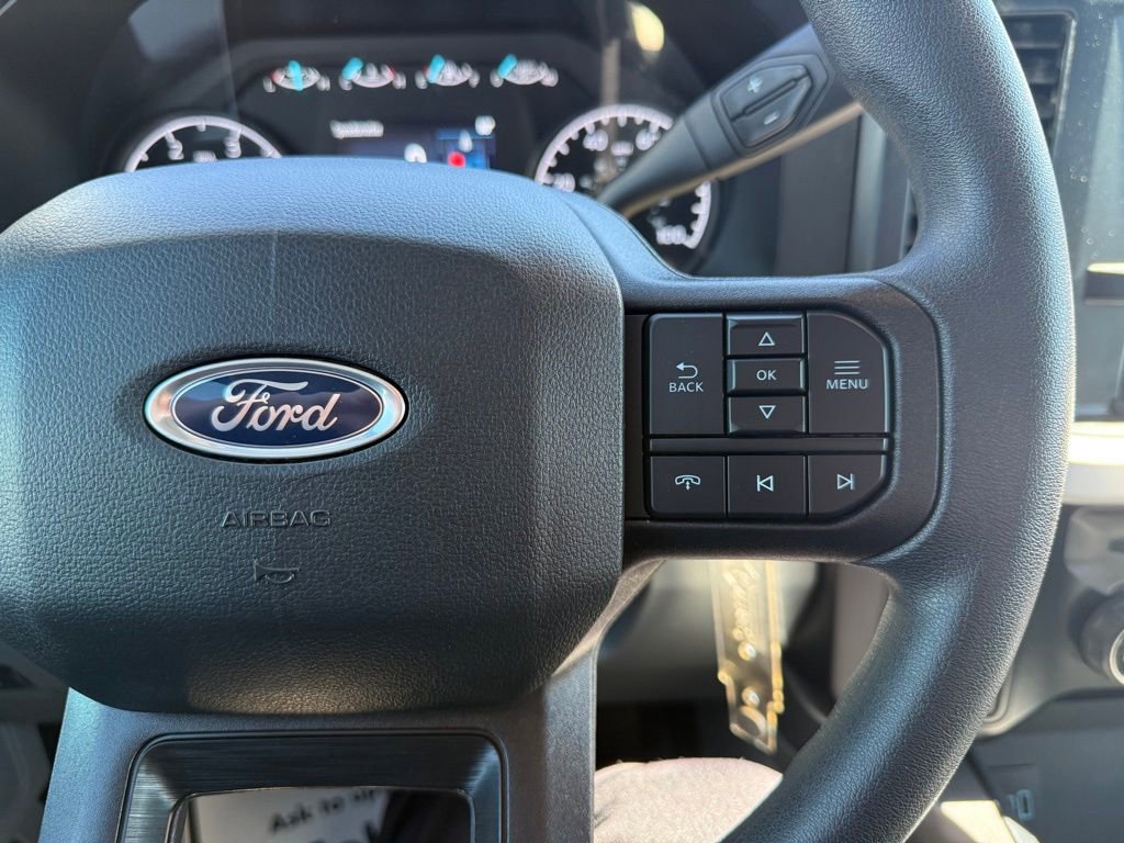 Used 2025 Ford F450 XLT image 24
