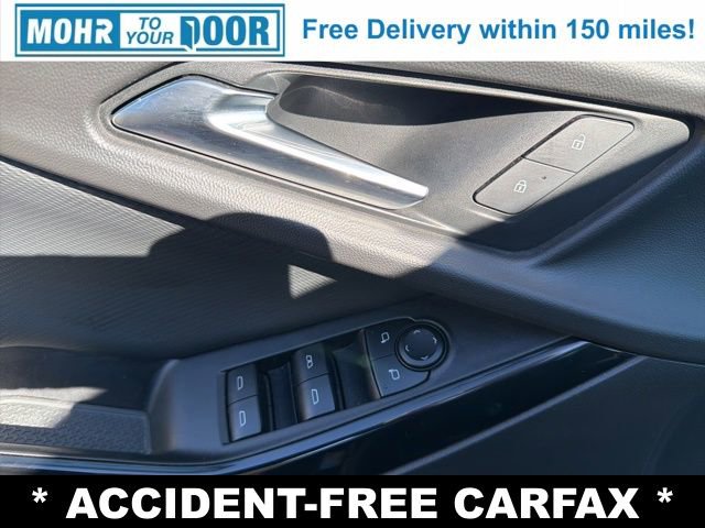 Used 2025 Chevrolet Equinox LT w/ Convenience Package II image 11