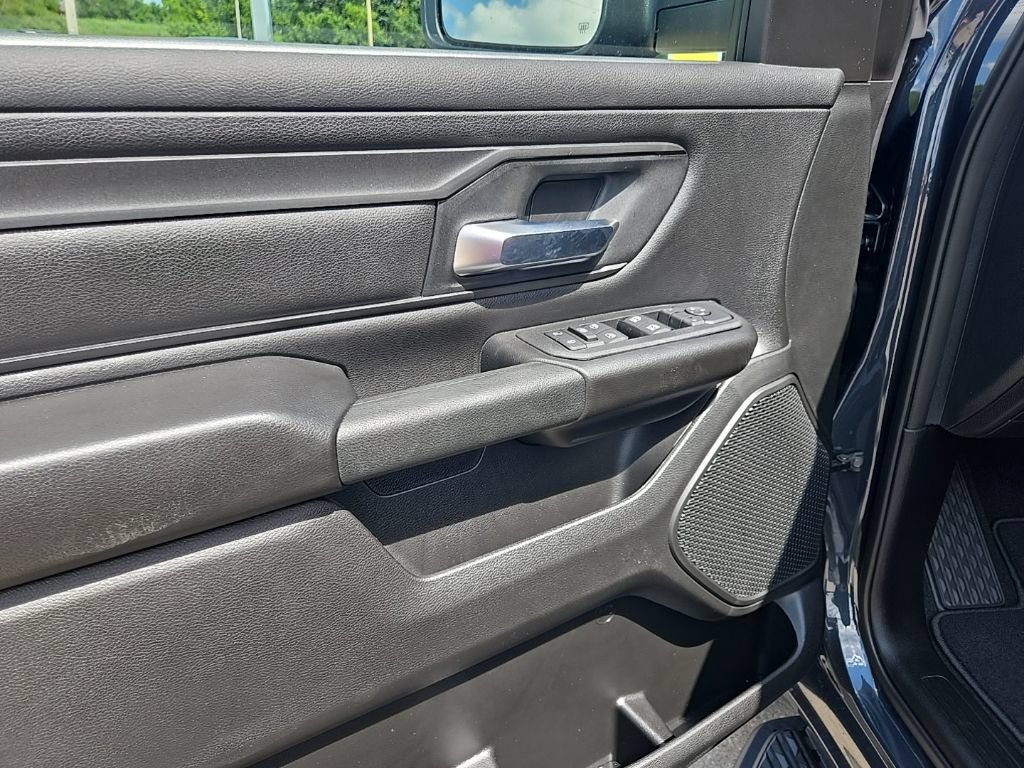 New 2027 RAM 1500 Express AWD/4WD image 38