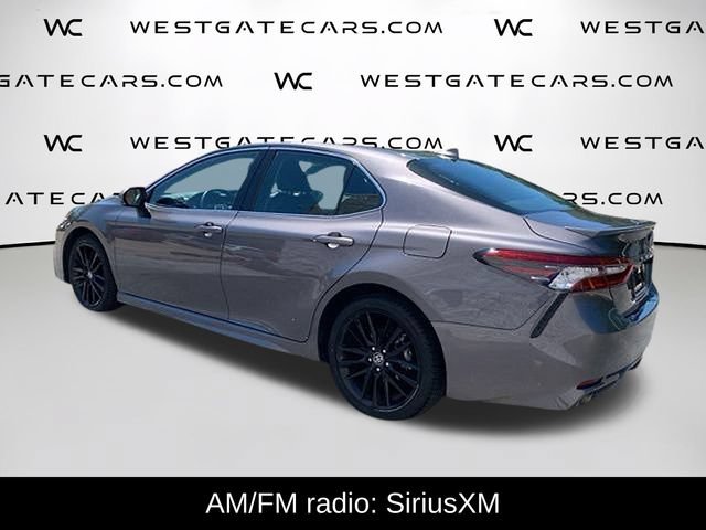 Used 2023 Toyota Camry XSE FWD image 5