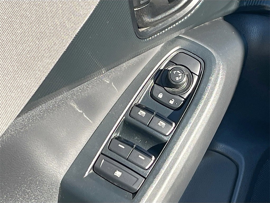 Used 2024 Subaru Crosstrek 2.0i Premium image 17
