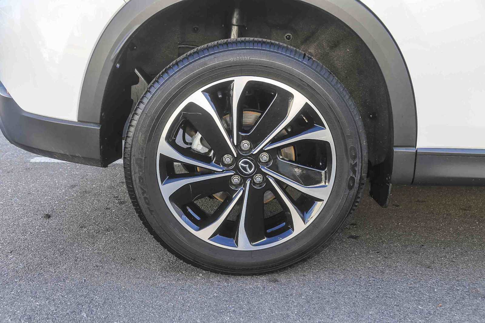 Used 2023 MAZDA CX-5 AWD 2.5 S w/ Premium Plus Pkg image 8