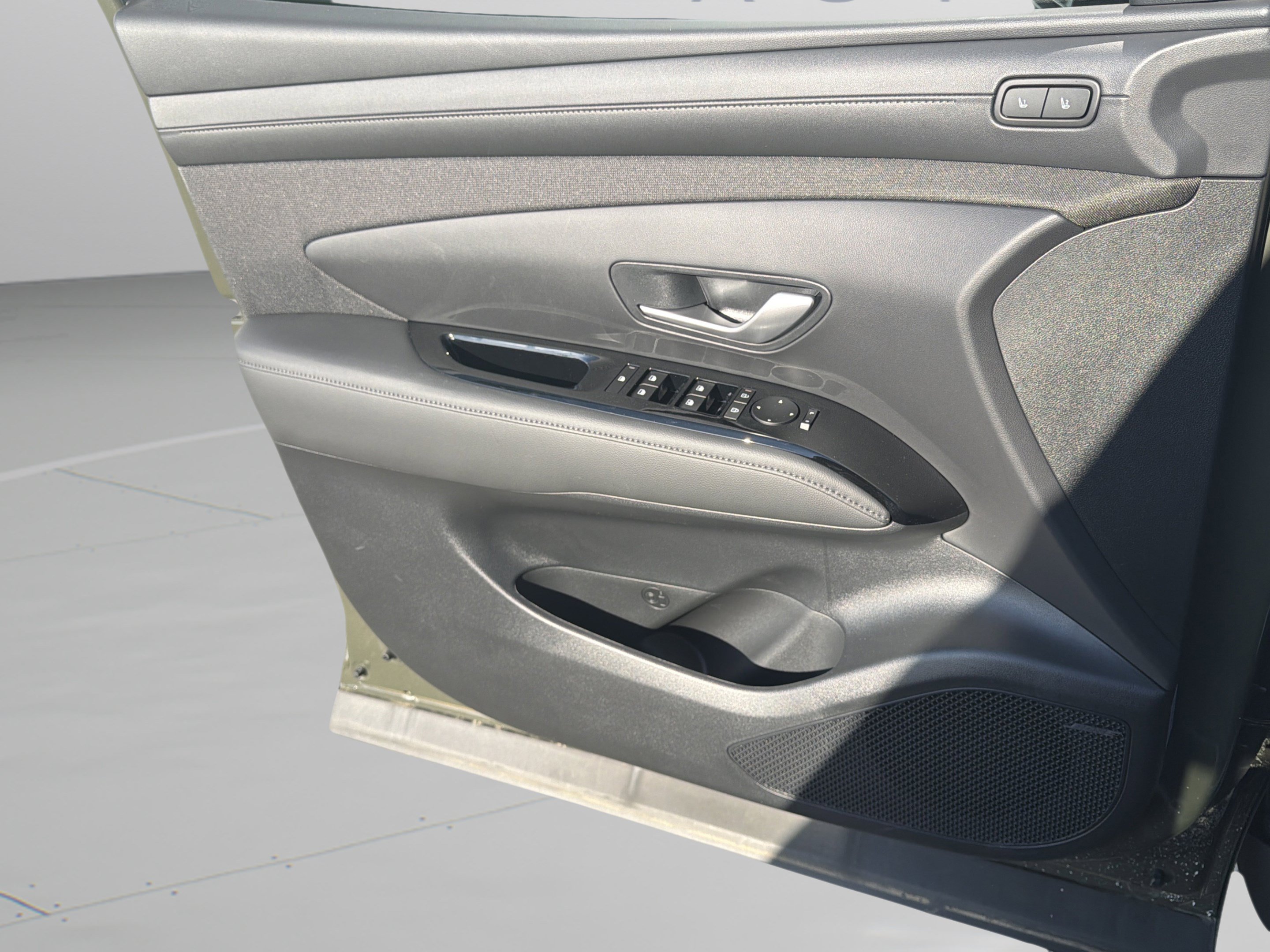 New 2026 Hyundai Santa Cruz Limited AWD/4WD image 7