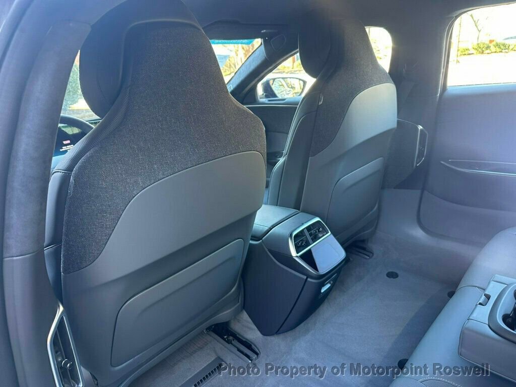 Used 2024 Lucid Air Touring image 24