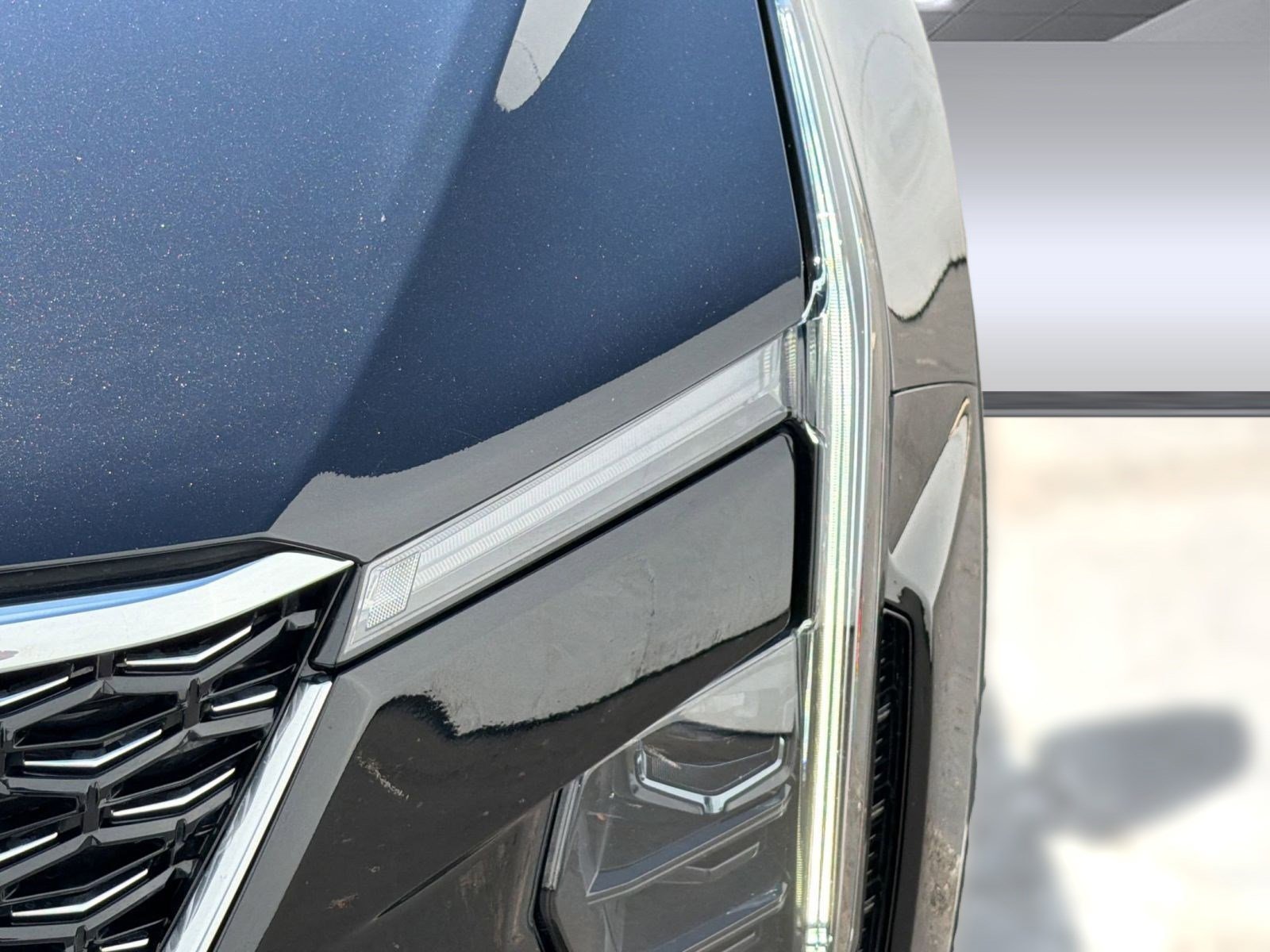 Certified 2024 Cadillac XT4 Luxury FWD image 10