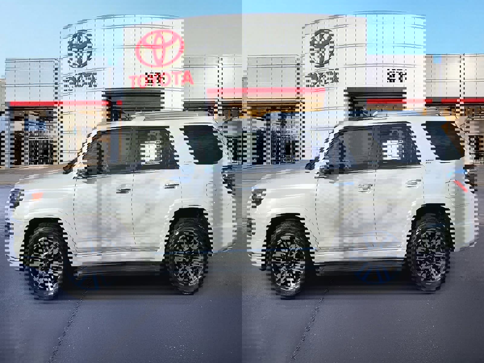 Certified 2022 Toyota 4Runner Limited image 8