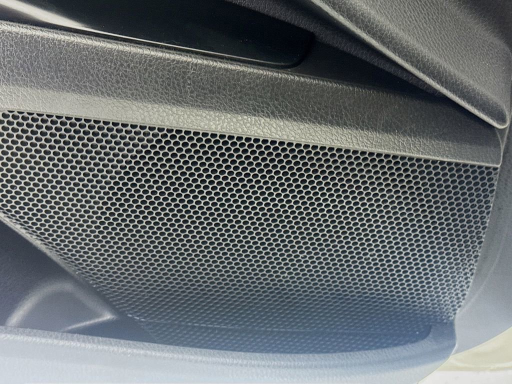 Used 2019 Toyota Camry SE image 22