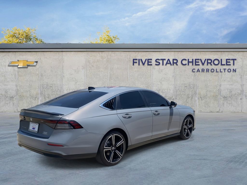 Used 2025 Honda Accord Sport image 8