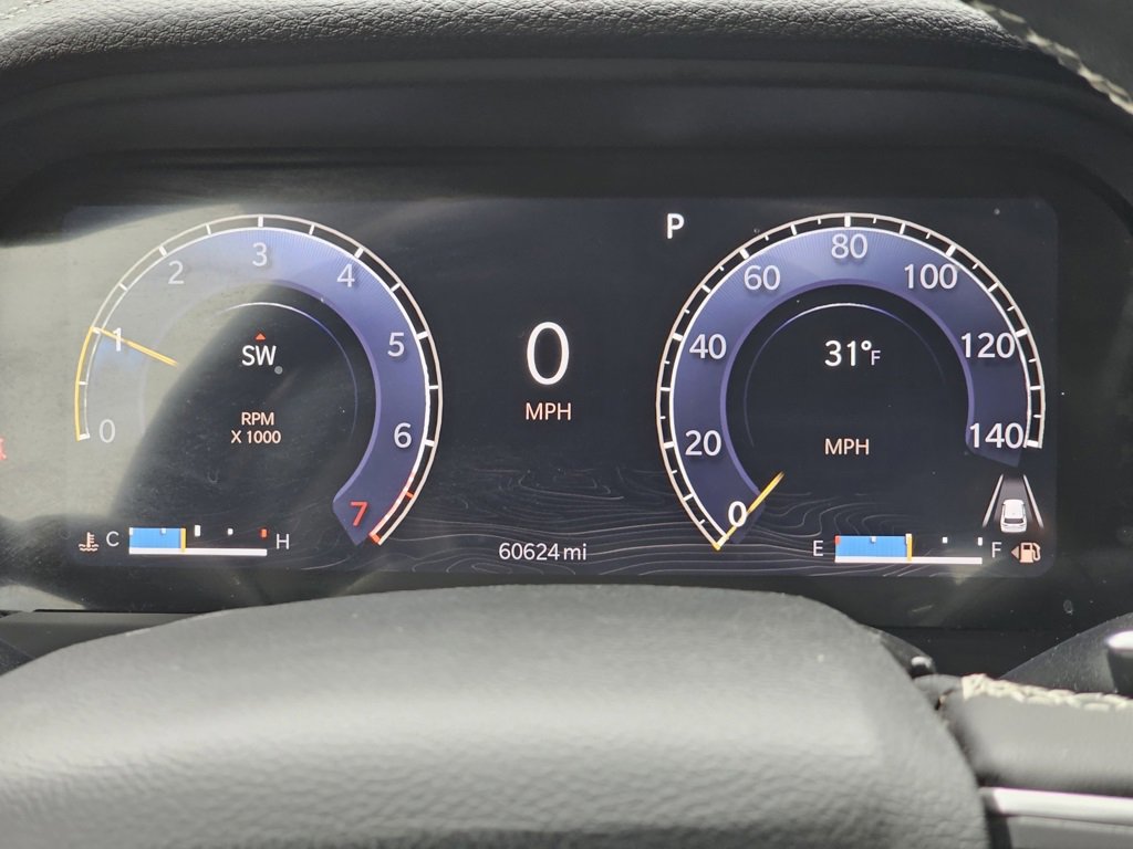 Used 2024 Jeep Grand Cherokee Limited image 28