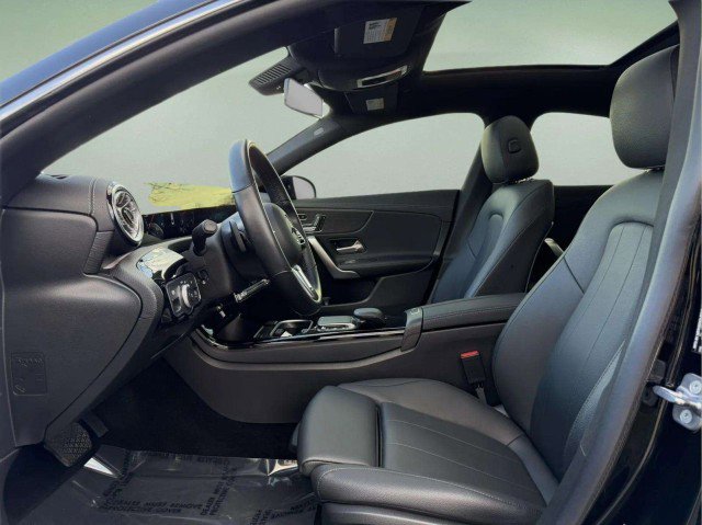 Used 2023 Mercedes-Benz CLA 250 4MATIC image 11