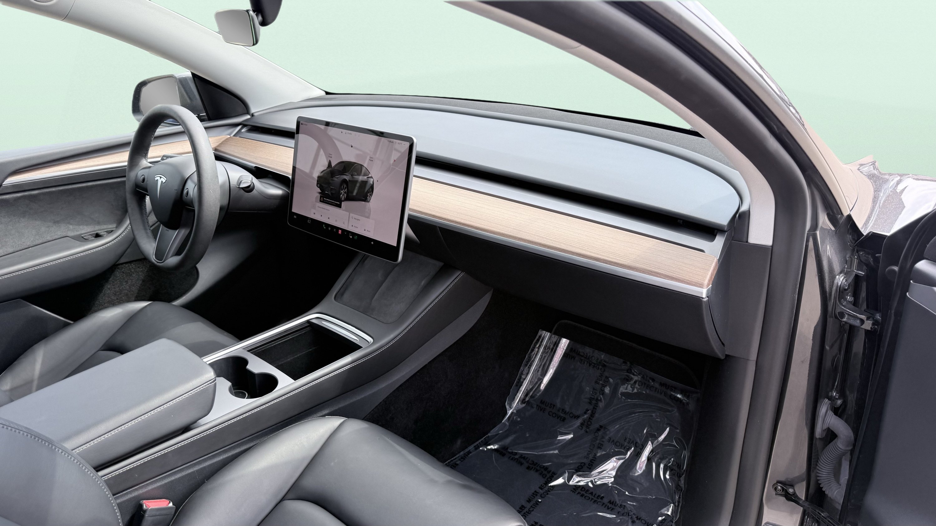 Used 2024 Tesla Model Y Long Range RWD image 36