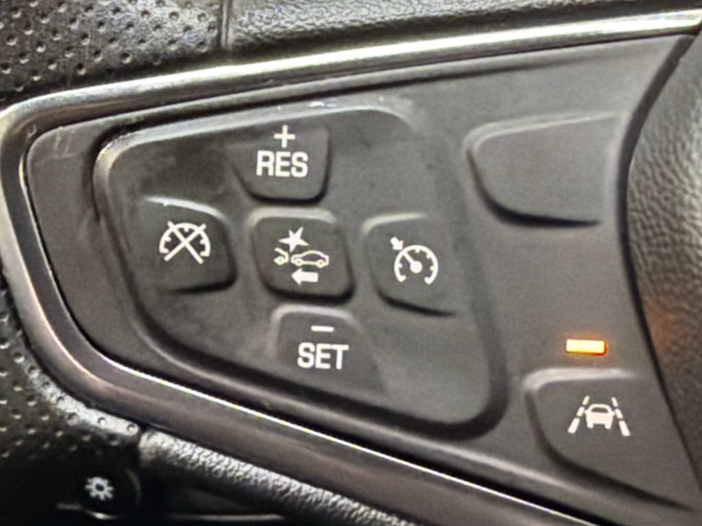 Used 2024 Chevrolet Equinox LT AWD/4WD image 21