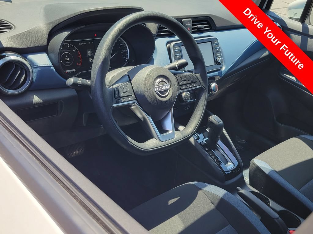 Used 2025 Nissan Versa SV w/ Trunk Package FWD image 5