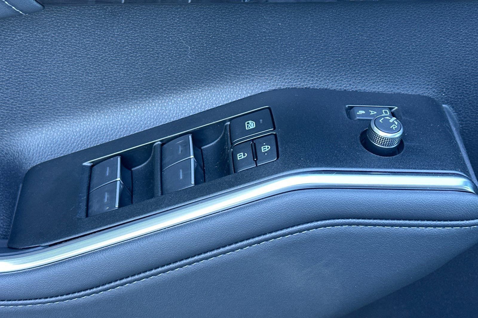 New 2026 Toyota Highlander Limited AWD/4WD image 11