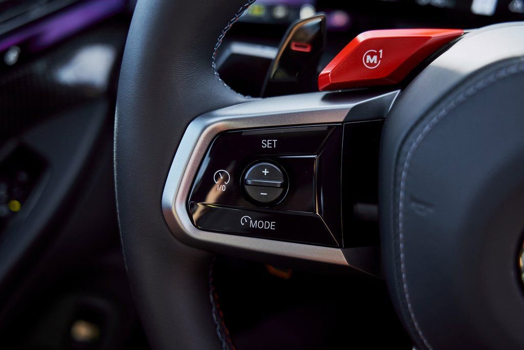 Used 2026 BMW M5 w/ Executive Package image 66