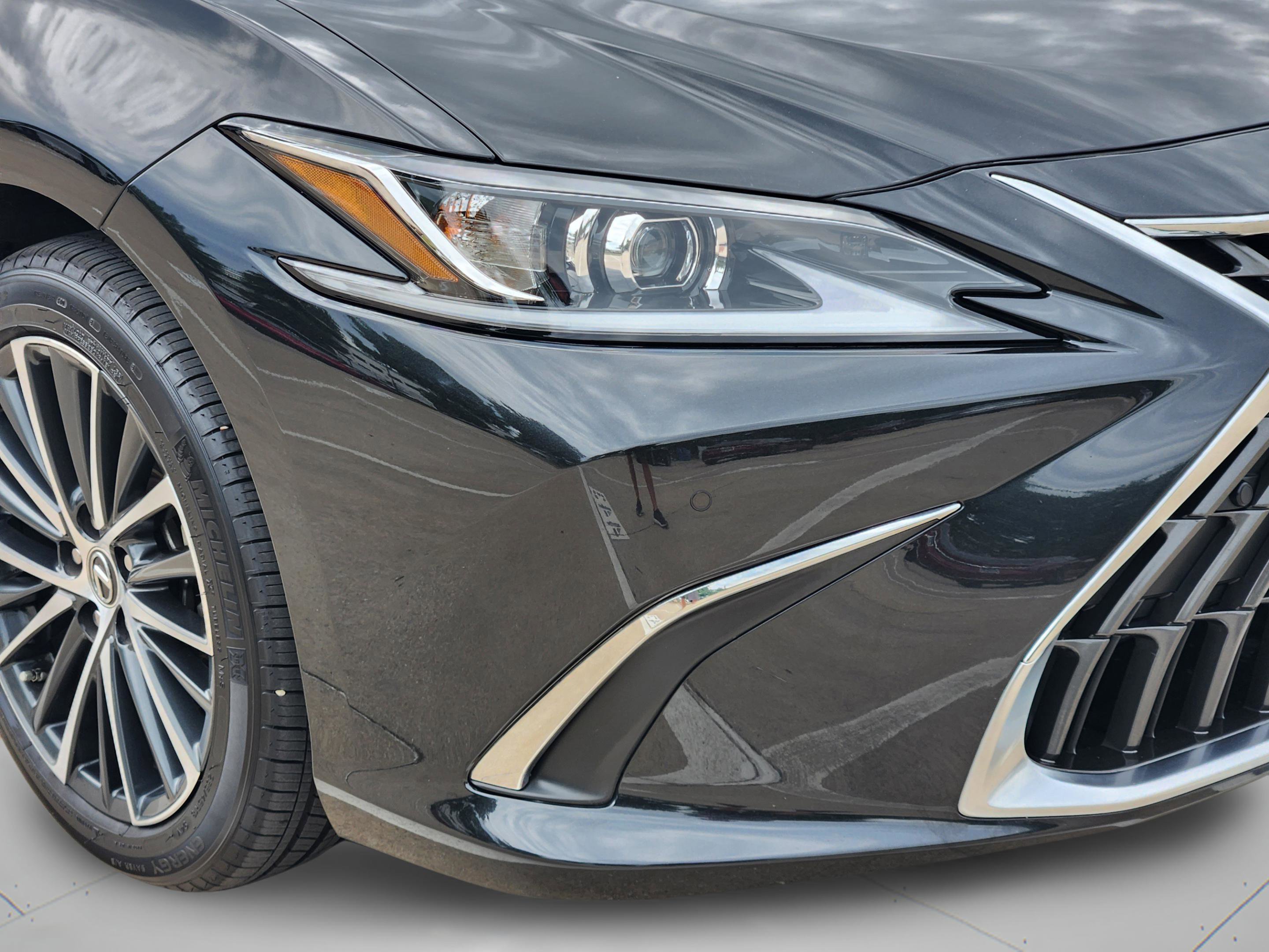 Used 2025 Lexus ES 350 w/ Premium Package FWD image 37