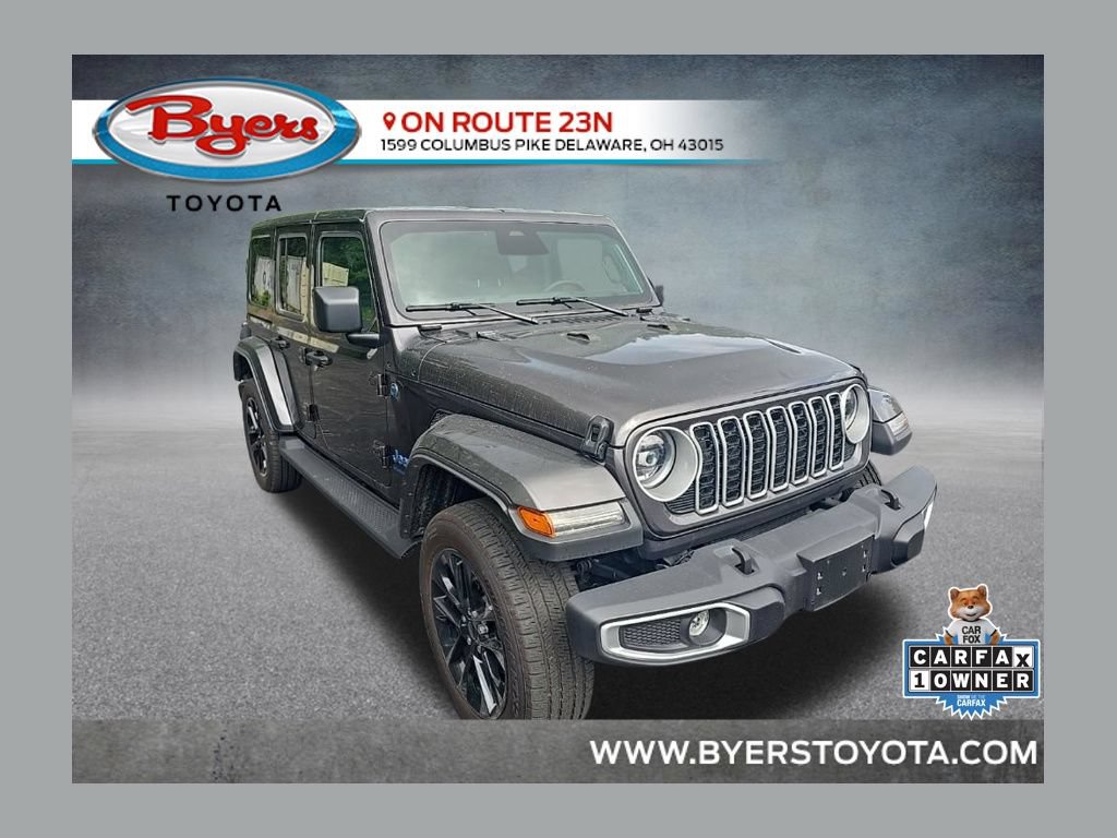 Used 2025 Jeep Wrangler Unlimited Sahara AWD/4WD image 1